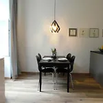 MAX, ruhige sonnige Wohnung in Praternähe